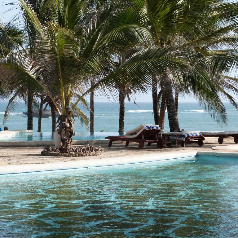 Aquarius Club Hotel Watamu Bagian luar foto